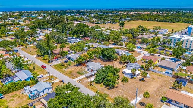 208 PALMETTO ROAD W, Nokomis, FL 34275
