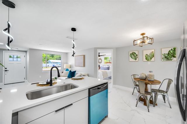208 PALMETTO ROAD W, Nokomis, FL 34275