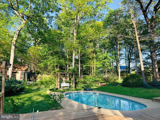 12913 TWO FARM DR, Silver Spring, MD 20904