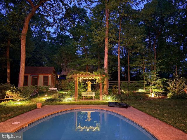 12913 TWO FARM DR, Silver Spring, MD 20904