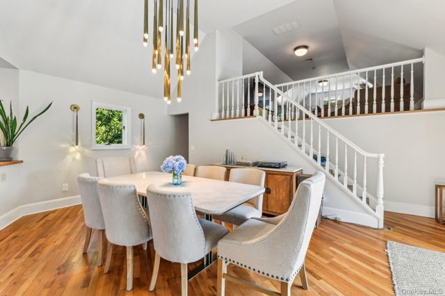 17 Oak Meadow Lane, Bellport Village, NY 11713