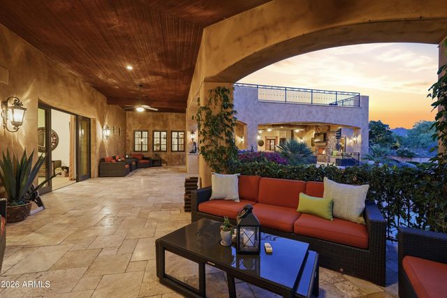 8801 E SIERRA PINTA Drive, Scottsdale, AZ 85255