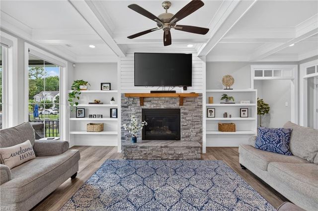 92 Richmond WAY, Carrollton, VA 23314