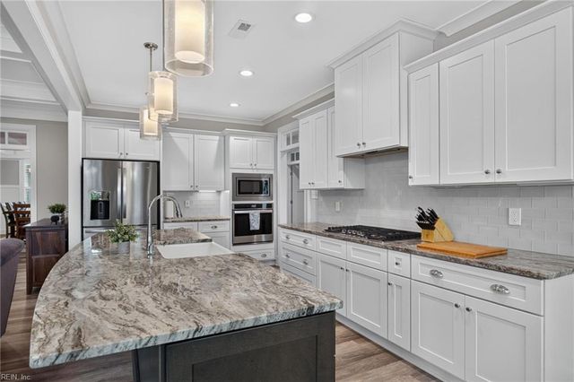 92 Richmond WAY, Carrollton, VA 23314