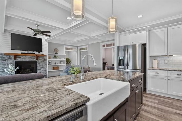 92 Richmond WAY, Carrollton, VA 23314