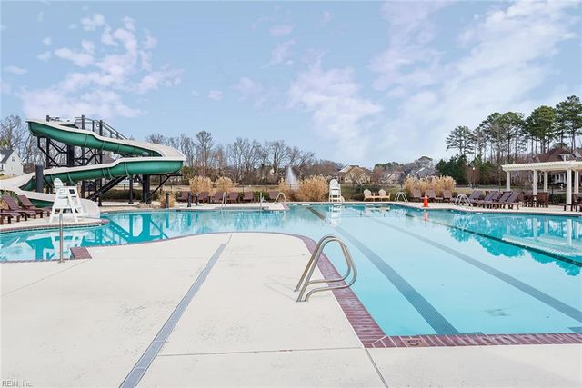 92 Richmond WAY, Carrollton, VA 23314