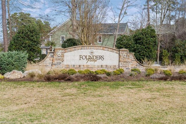 92 Richmond WAY, Carrollton, VA 23314
