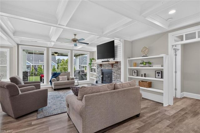 92 Richmond WAY, Carrollton, VA 23314