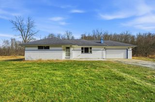255 Woodside Drive SW, Pataskala, OH 43062