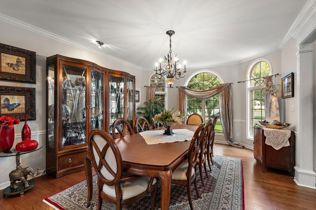 1929 Redwood Lane, Munster, IN 46321