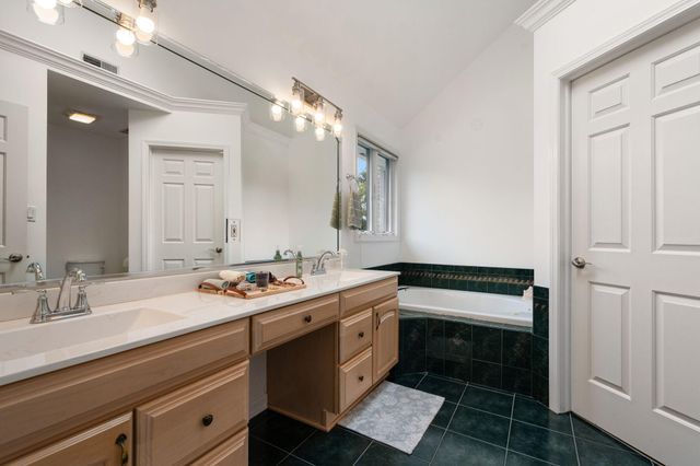 1929 Redwood Lane, Munster, IN 46321