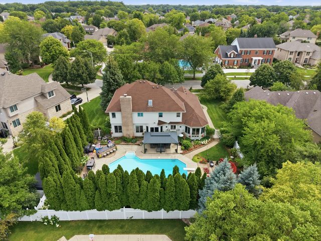 1929 Redwood Lane, Munster, IN 46321