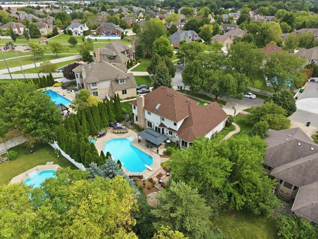 1929 Redwood Lane, Munster, IN 46321