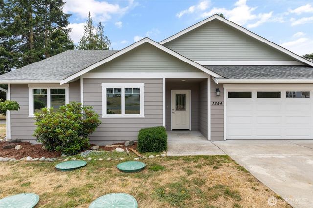 1254 Rickover Drive, Coupeville, WA 98239