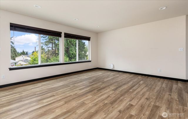 1254 Rickover Drive, Coupeville, WA 98239