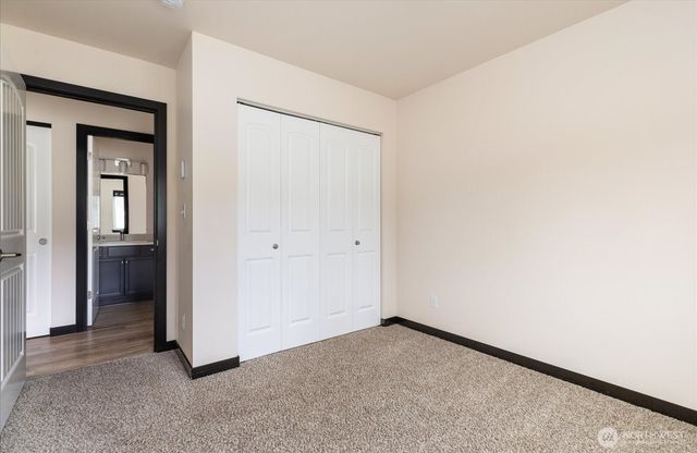 1254 Rickover Drive, Coupeville, WA 98239