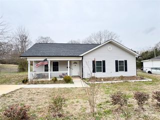 601 Apple Street, Gastonia, NC 28054