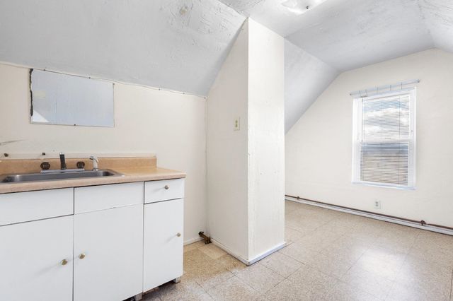 23-25 Salem Street, Nashua, NH 03064