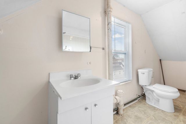 23-25 Salem Street, Nashua, NH 03064