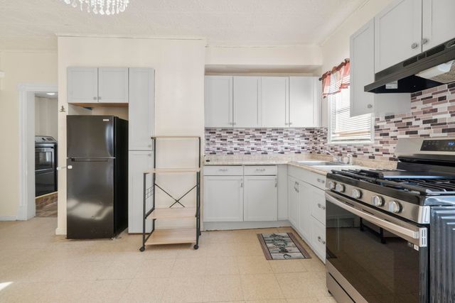 23-25 Salem Street, Nashua, NH 03064