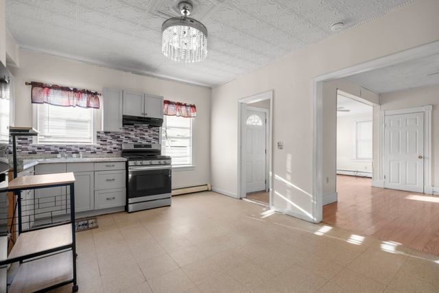 23-25 Salem Street, Nashua, NH 03064