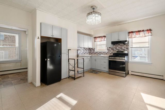 23-25 Salem Street, Nashua, NH 03064