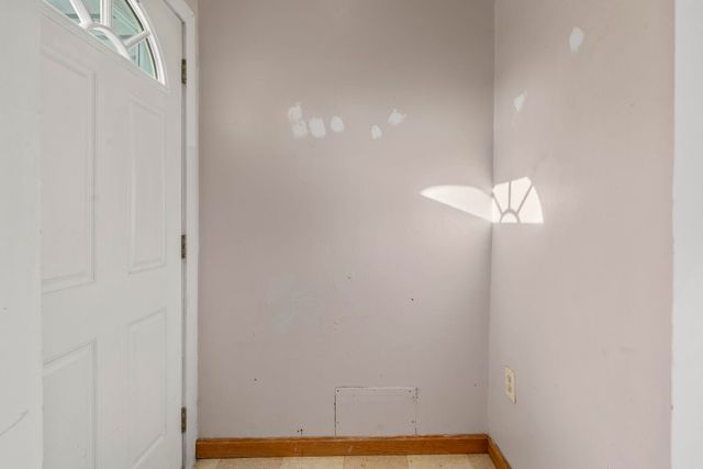 23-25 Salem Street, Nashua, NH 03064