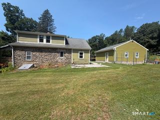 446 Fall Mountain Road, Bristol, CT 06010