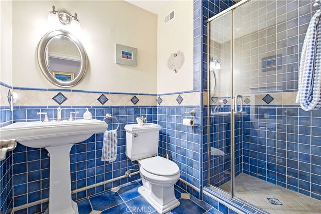24001 Lindley, Mission Viejo, CA 92691