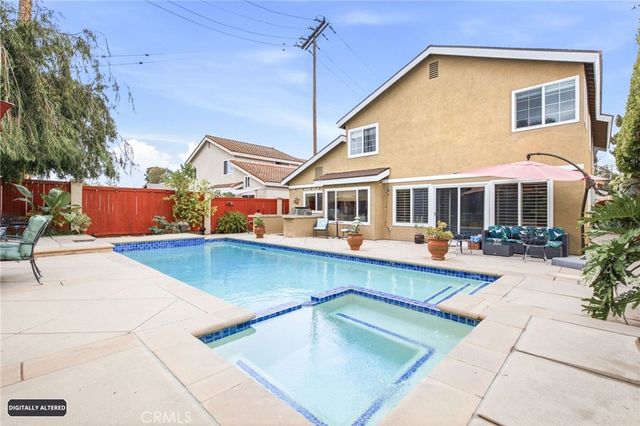 24001 Lindley, Mission Viejo, CA 92691