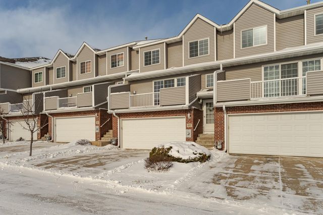 667 Shardlow Place NE, Byron, MN 55920