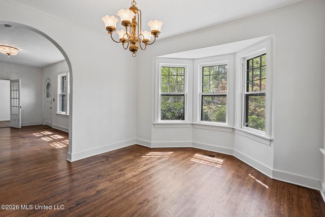 2010 Laurel Street, Jackson, MS 39202