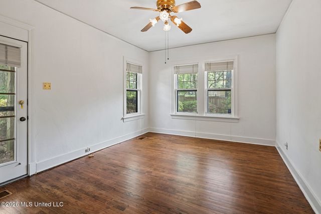 2010 Laurel Street, Jackson, MS 39202