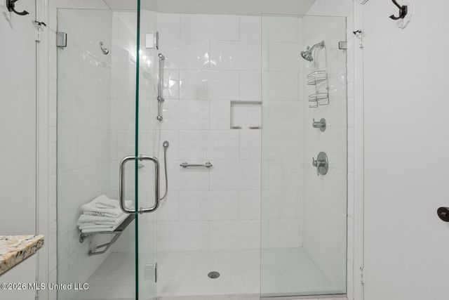 2010 Laurel Street, Jackson, MS 39202