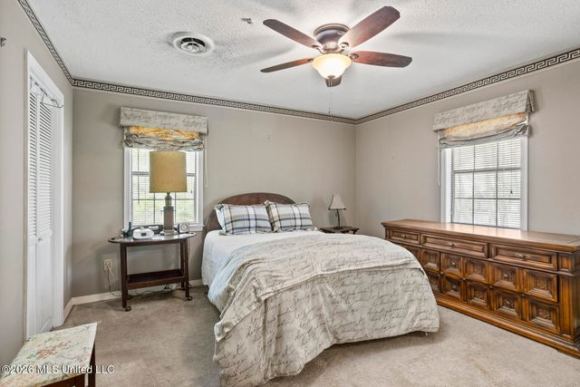 2010 Laurel Street, Jackson, MS 39202