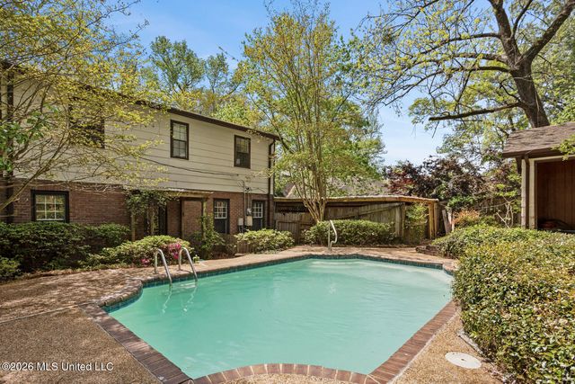 2010 Laurel Street, Jackson, MS 39202