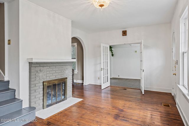 2010 Laurel Street, Jackson, MS 39202