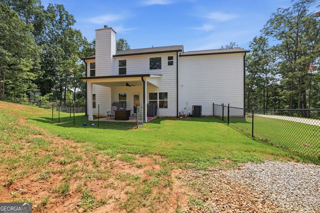 176 Heartland Meadows Drive, Mount Airy, GA 30563