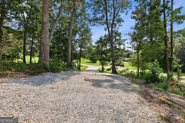 176 Heartland Meadows Drive, Mount Airy, GA 30563