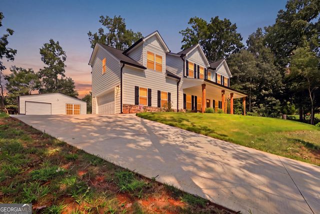 176 Heartland Meadows Drive, Mount Airy, GA 30563