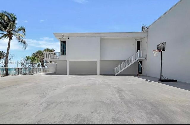 5401 Collins Ave 411, Miami Beach, FL 33140
