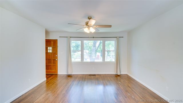 735 N Oswego Avenue, Tulsa, OK 74115