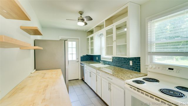 735 N Oswego Avenue, Tulsa, OK 74115