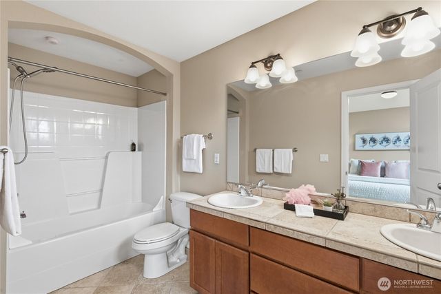 16415 48th Avenue W, Edmonds, WA 98026