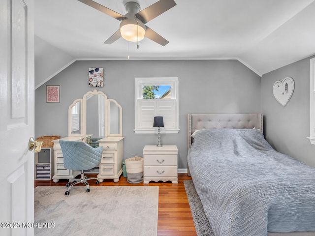 806 Trenton Avenue, Point Pleasant Beach, NJ 08742