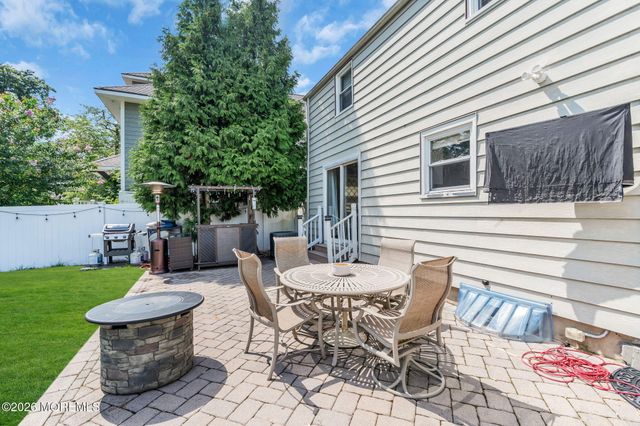 806 Trenton Avenue, Point Pleasant Beach, NJ 08742
