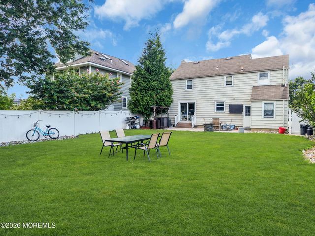 806 Trenton Avenue, Point Pleasant Beach, NJ 08742