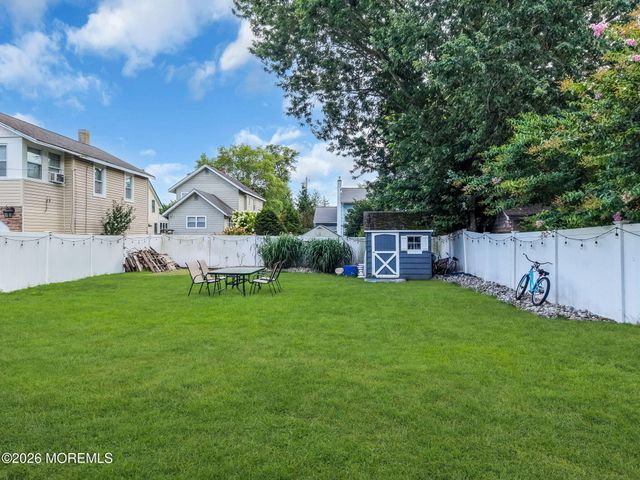 806 Trenton Avenue, Point Pleasant Beach, NJ 08742