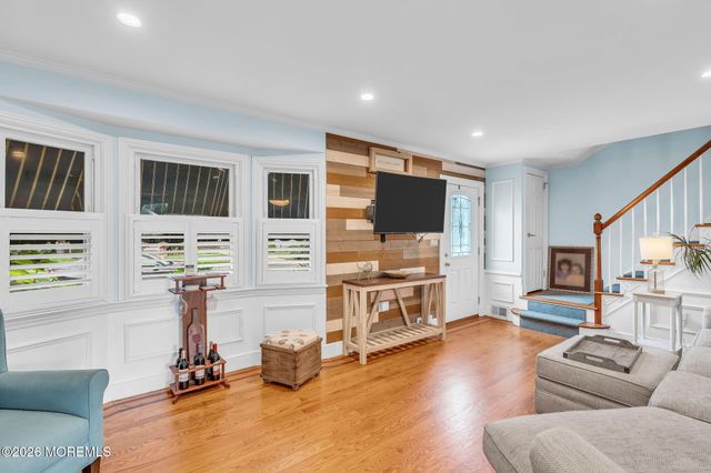 806 Trenton Avenue, Point Pleasant Beach, NJ 08742