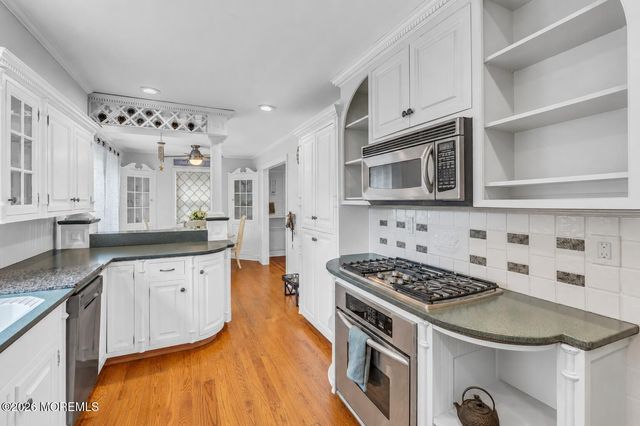 806 Trenton Avenue, Point Pleasant Beach, NJ 08742